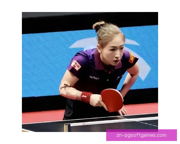 乒乓球比赛峰回路转，逆转胜出引爆现场热情