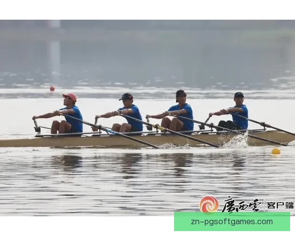 精彩纷呈的赛艇锦标赛：波澜壮阔、激情澎湃